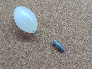 フローティングタイプ＋中通しオモリ